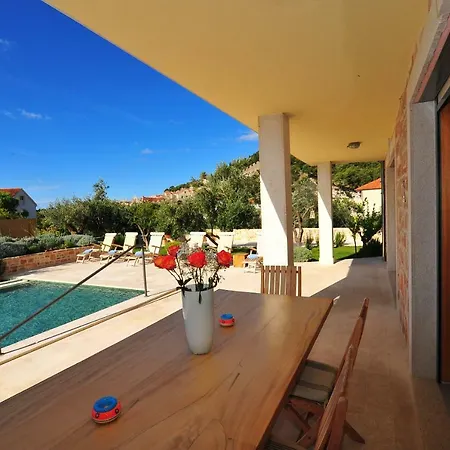 Fora Hvar Apartment
