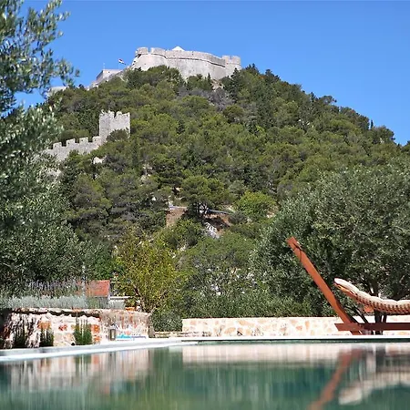 Fora Hvar Апартаменты
