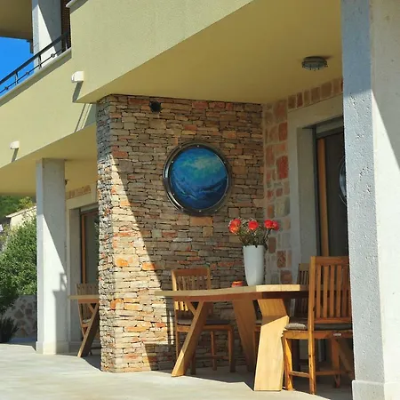Fora Hvar Apartman *