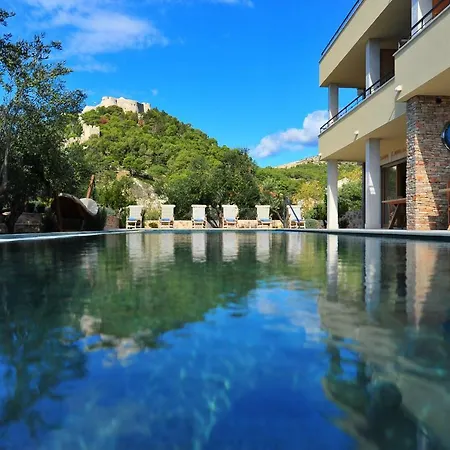 Fora Hvar